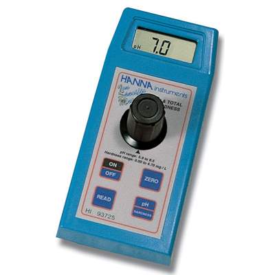 Hanna (HI93725) pH and Total Hardness Photometer with 555 nm LED